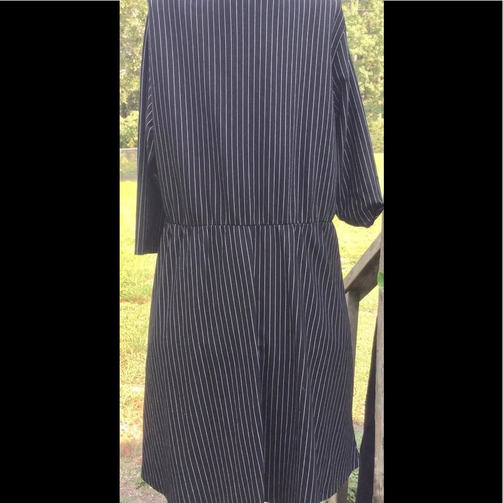 Nordstrom Rack Renee C. Black Pinstripe Long Sleeve Wrap Dress, XL, Like New - Picture 4 of 4